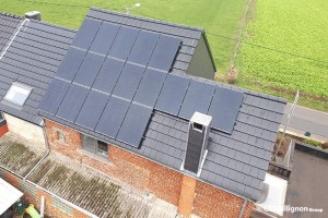 Installation 18 panneaux photovoltaïques Axitec Gouy-lez-Pietons Hainaut
